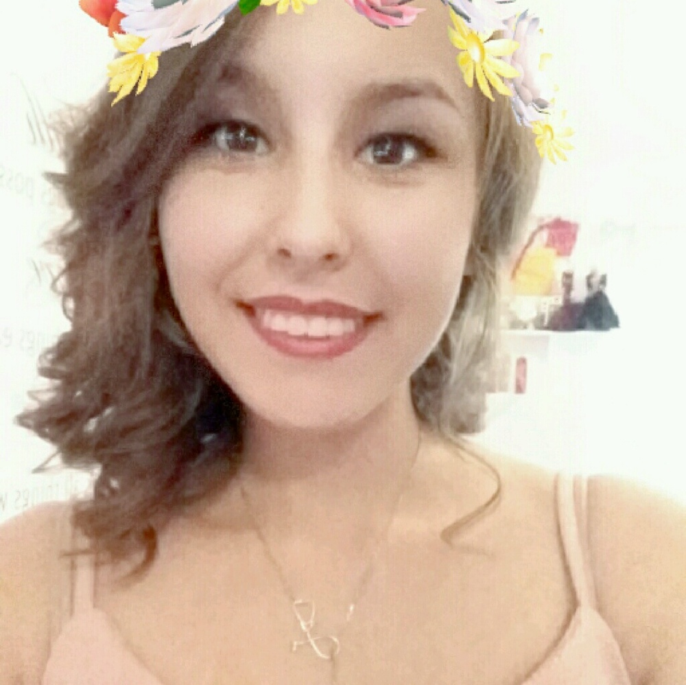 Meet your Posher, Faith